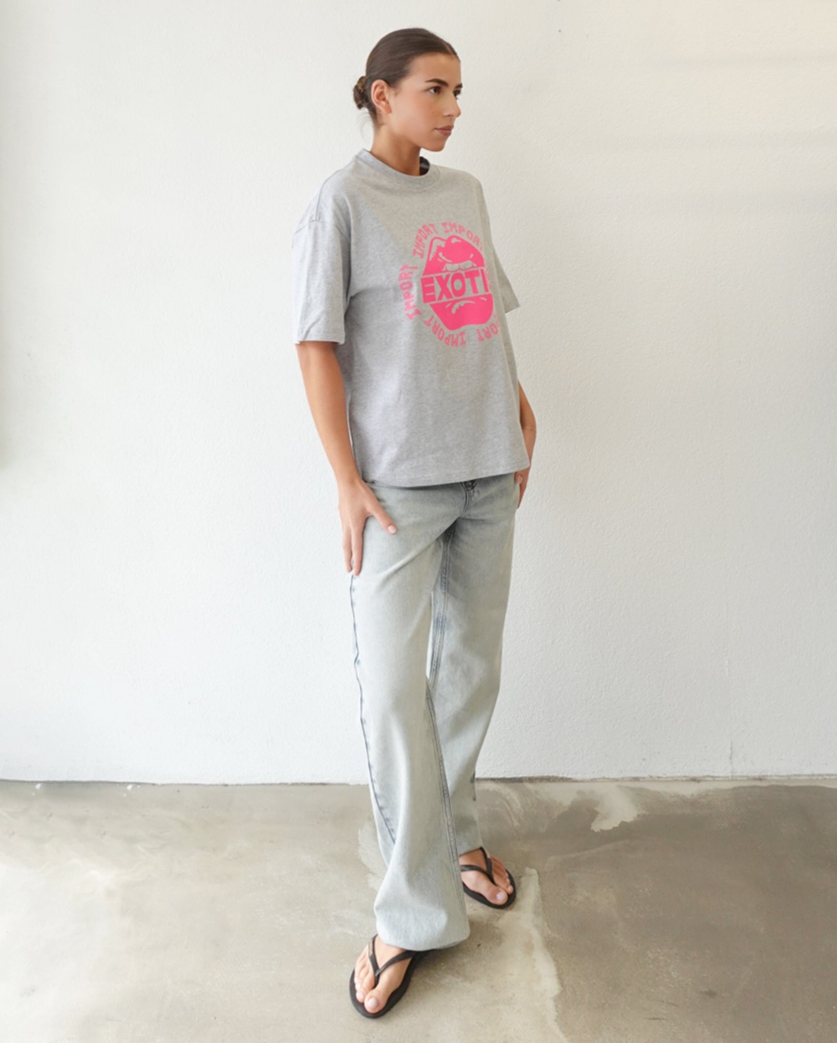 Lips T-Shirt (Grey Marle)