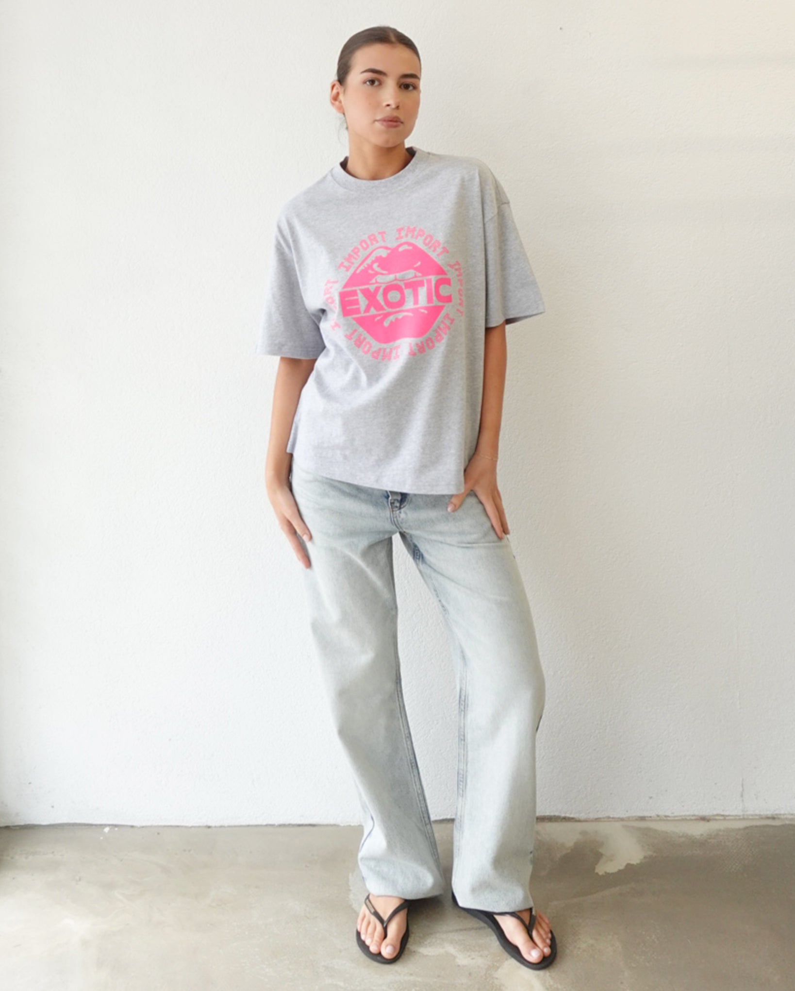 Lips T-Shirt (Grey Marle)