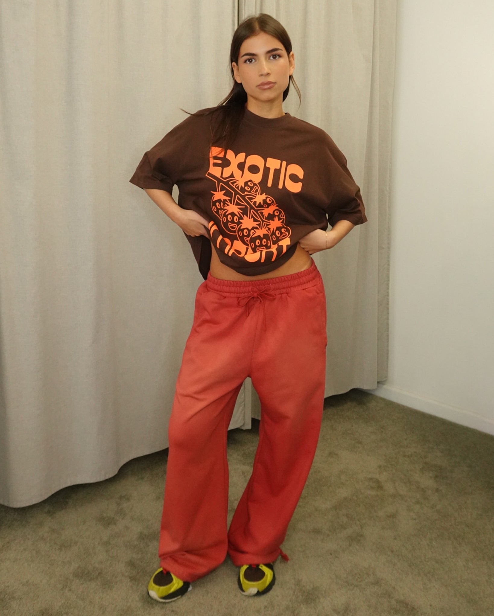 Cherry Tomato Friends T-Shirt (Brown)