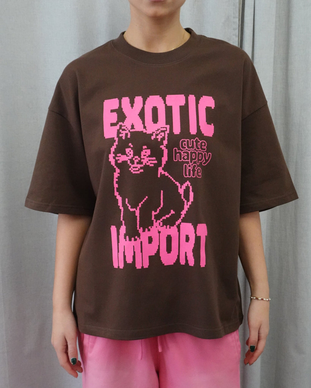 Cute Happy Life T-Shirt (Brown)
